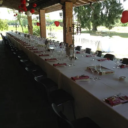 Frühstückspension Cascina Paradiso Robecchetto con Induno